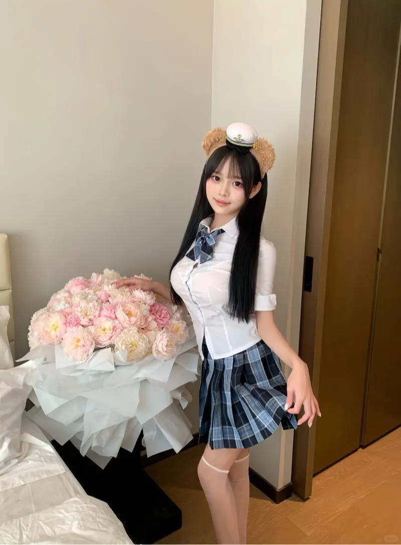 甜妹jk写真～我先看啦～沪经纪人