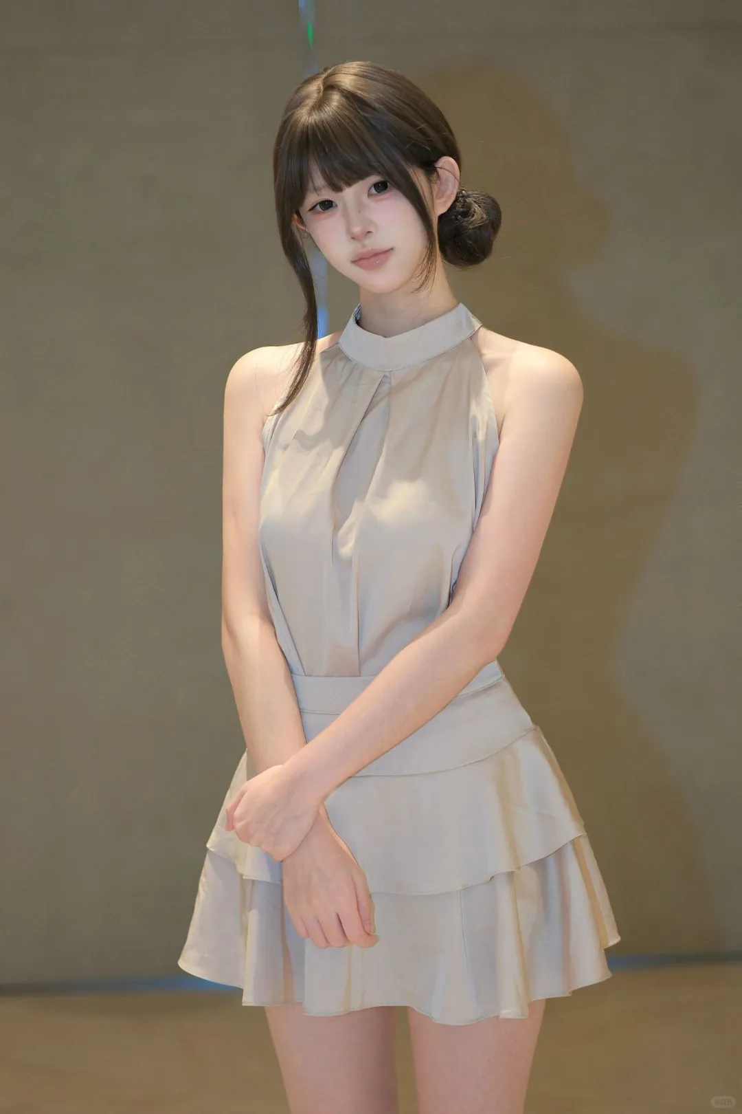 咖啡馆里的纯欲小姐姐