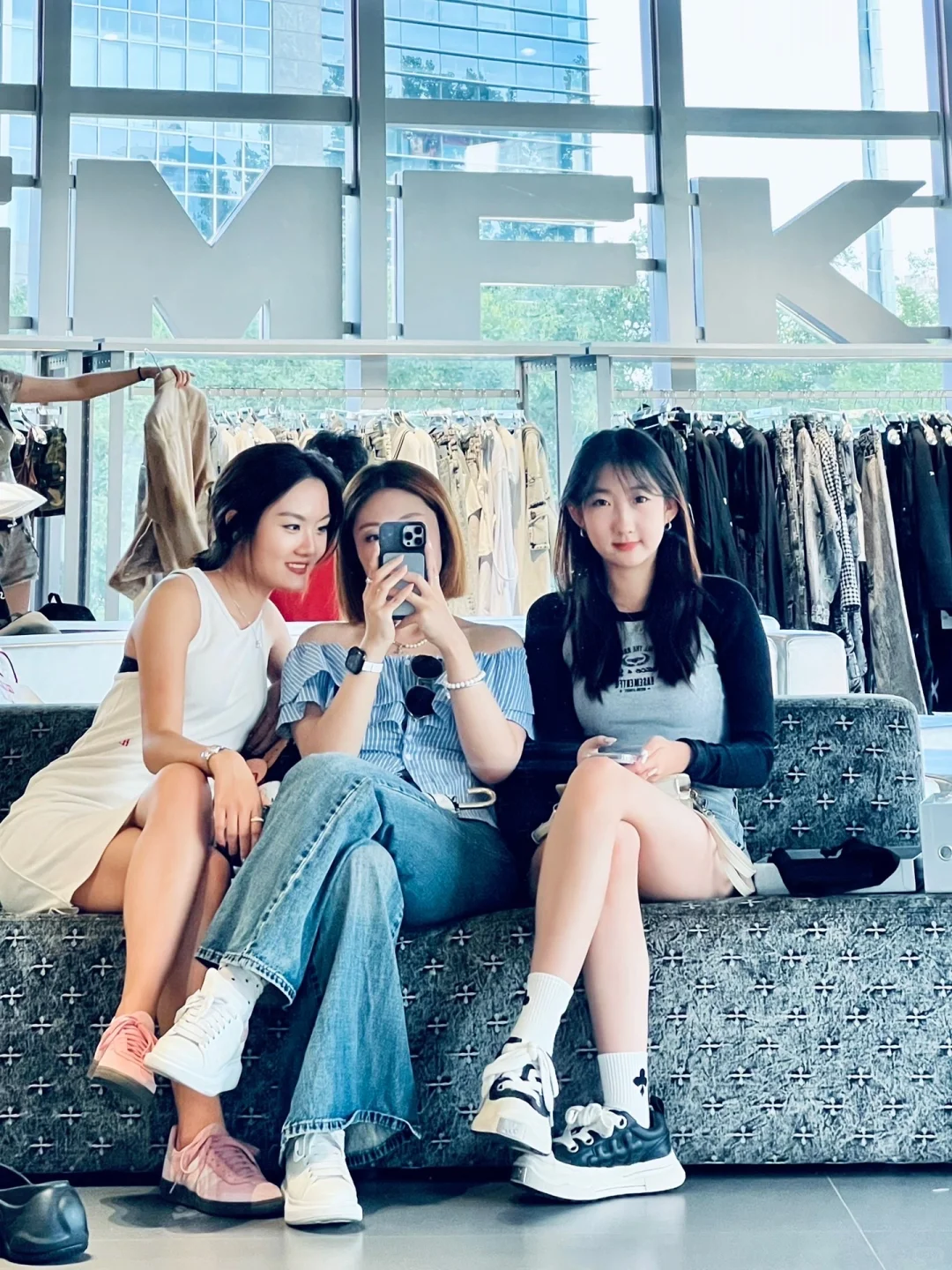 做大姐姐的一天