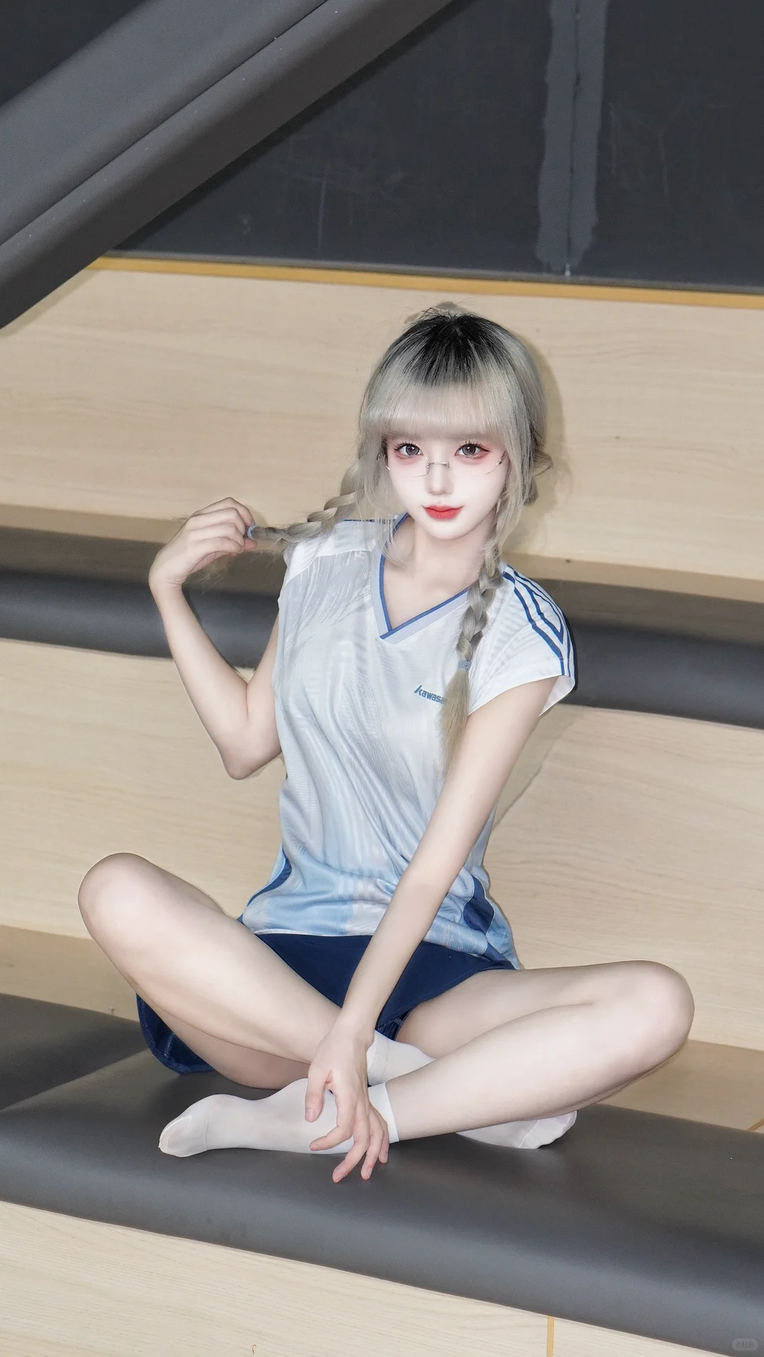 运动女孩前来报道