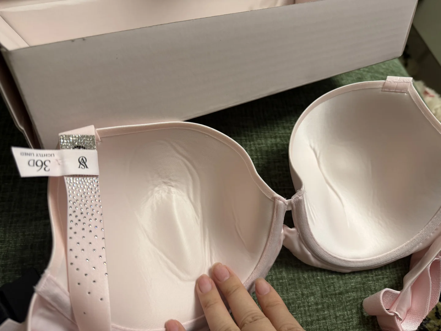 与维密内衣无缘了