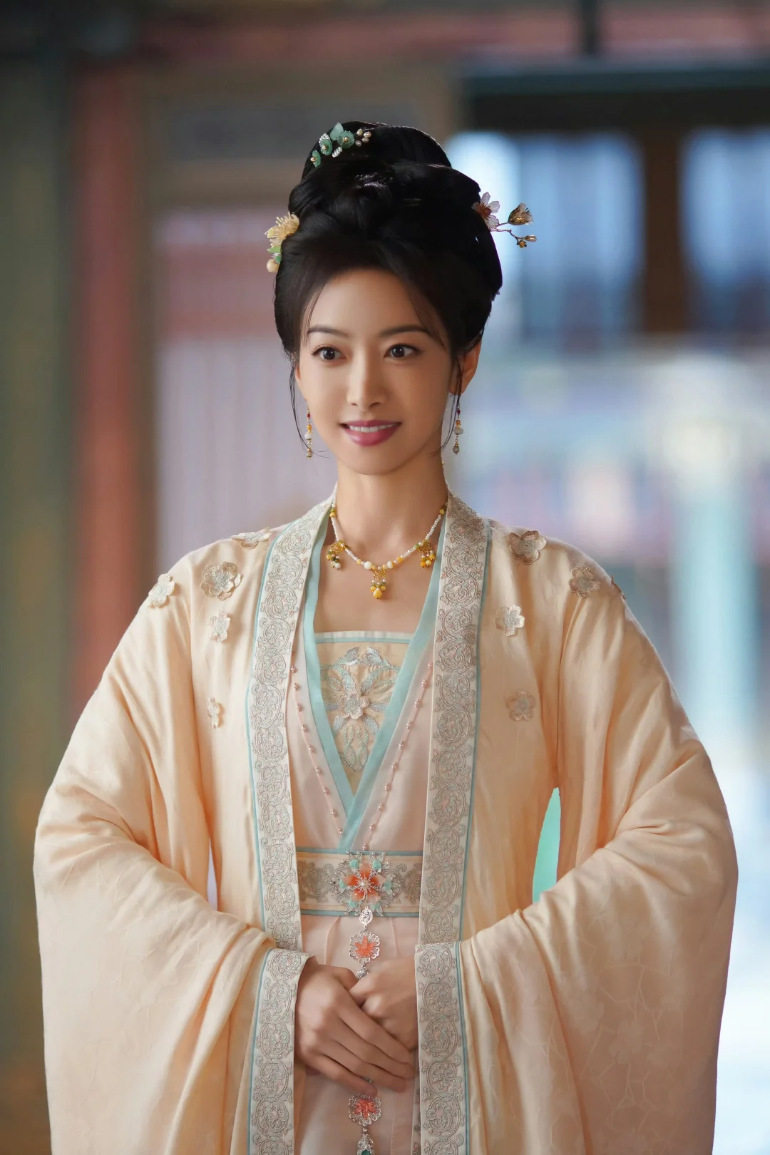 『山河枕』宋茜妆造盘点