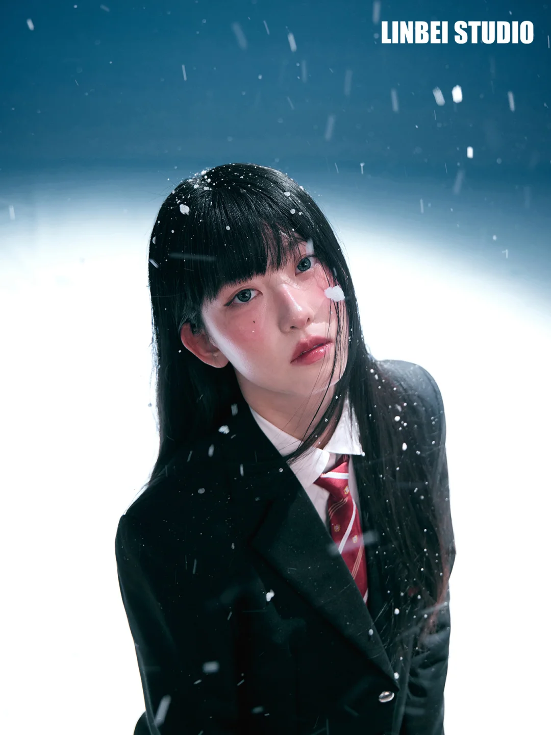 日系雪景写真｜蓝调雪境里的制服少女🩸