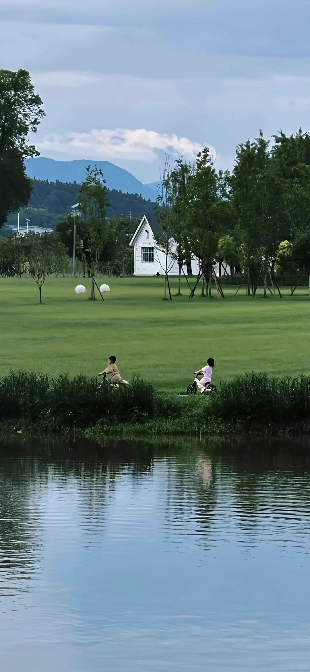 ins风小众氛围感壁纸分享:-$