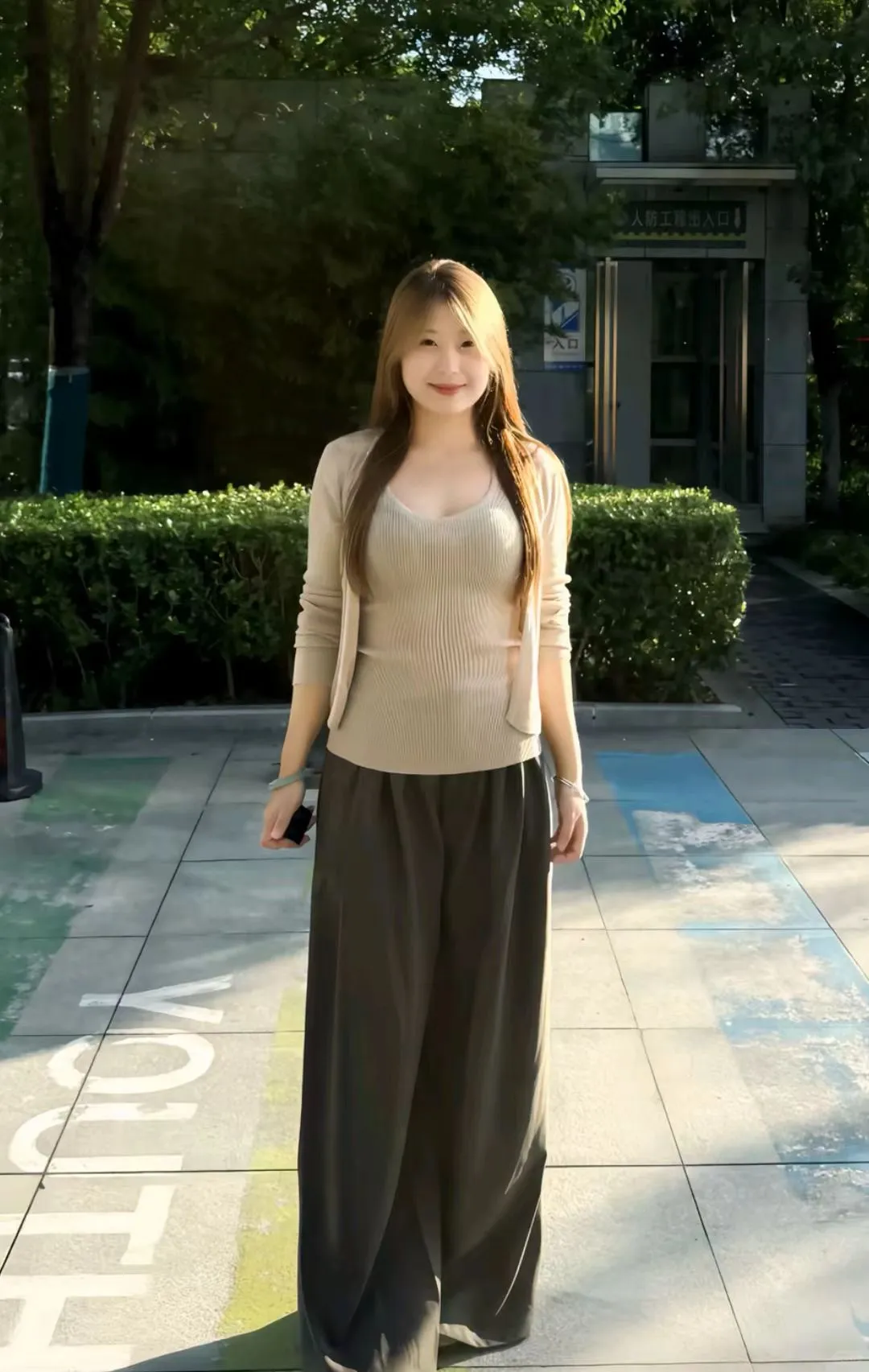 这身材曲线也太绝了吧