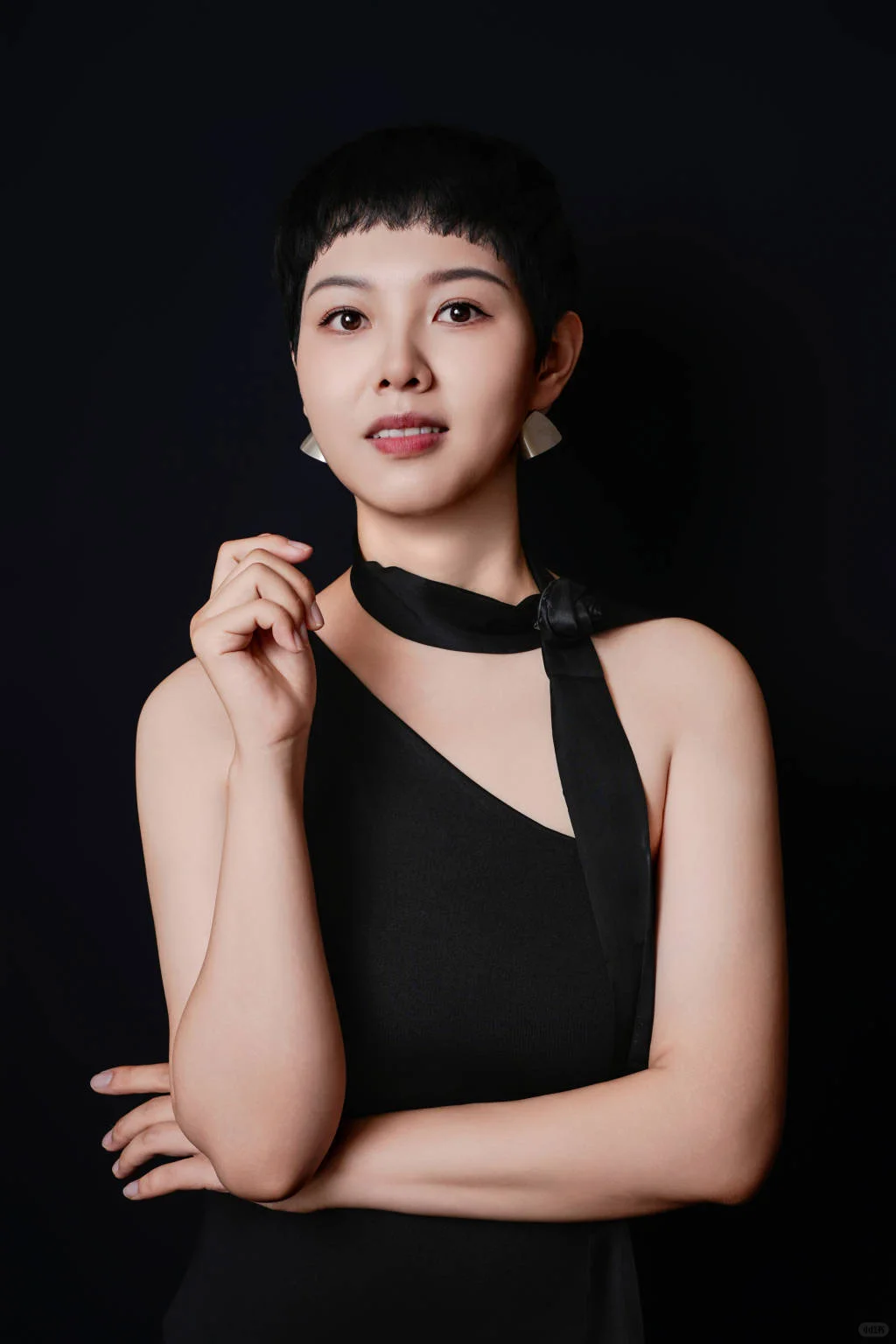 她在镜头里闪闪发光～