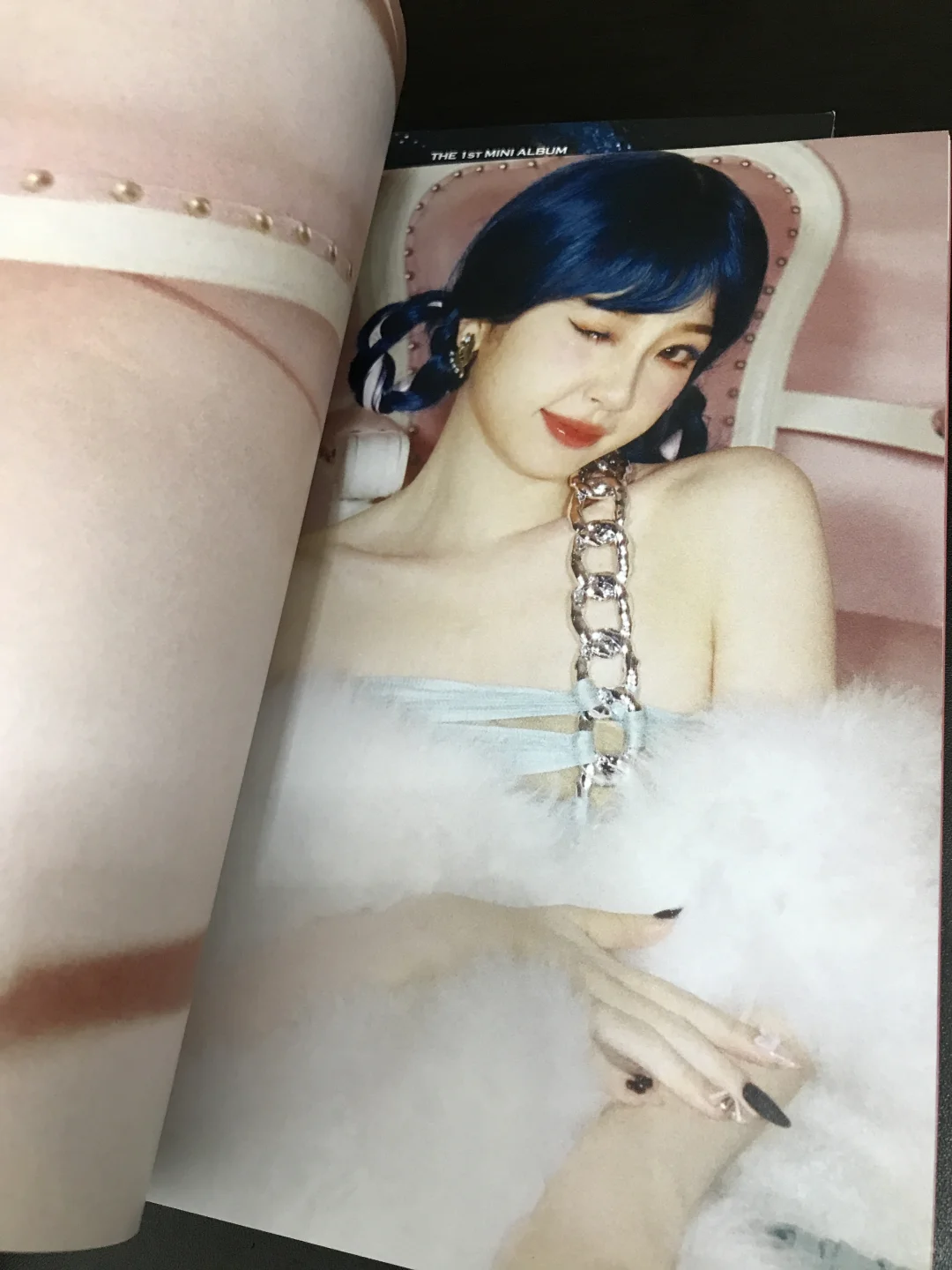 🈚️➗虞书欣红黑两本写真