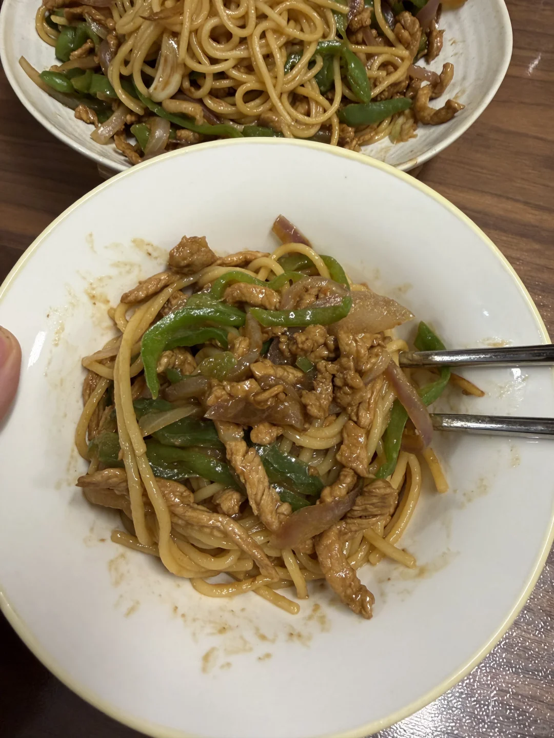 孕中期控糖晚餐之青椒肉丝意面