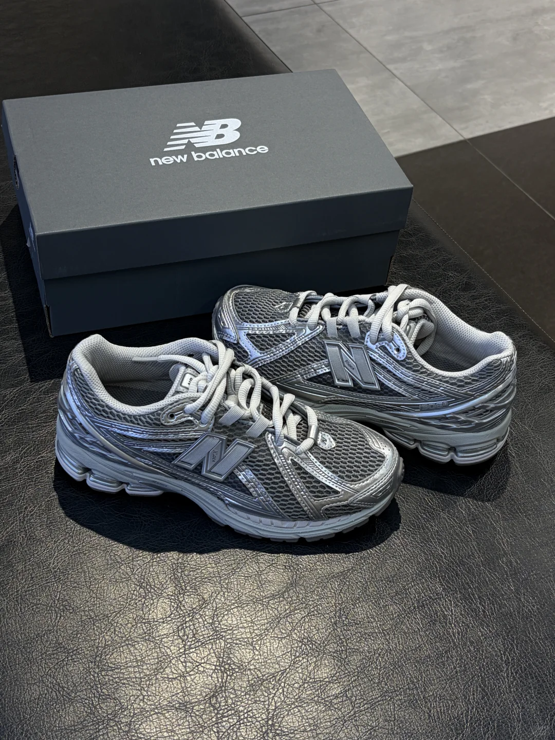 谁懂幂式穿搭和NB1906液态银的适配度！