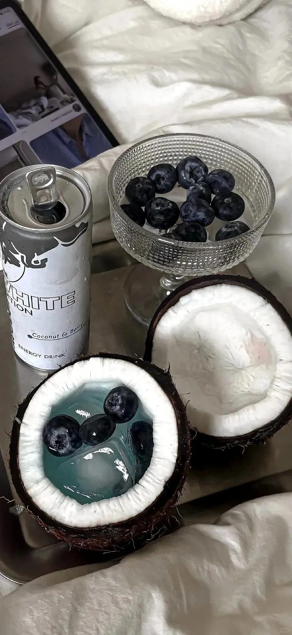 𝙎𝙃𝘼𝙍𝙀 🕸️ | ins高级感壁纸