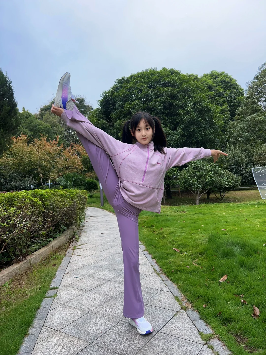 孩子劈叉成这样，可以学舞蹈嘛？