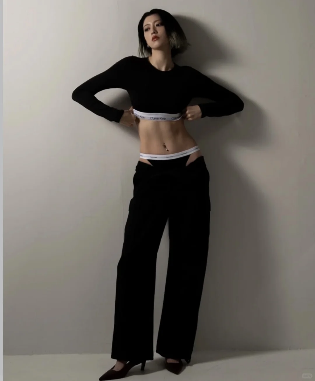 CK｜25秋女士聚拢升杯长袖T恤