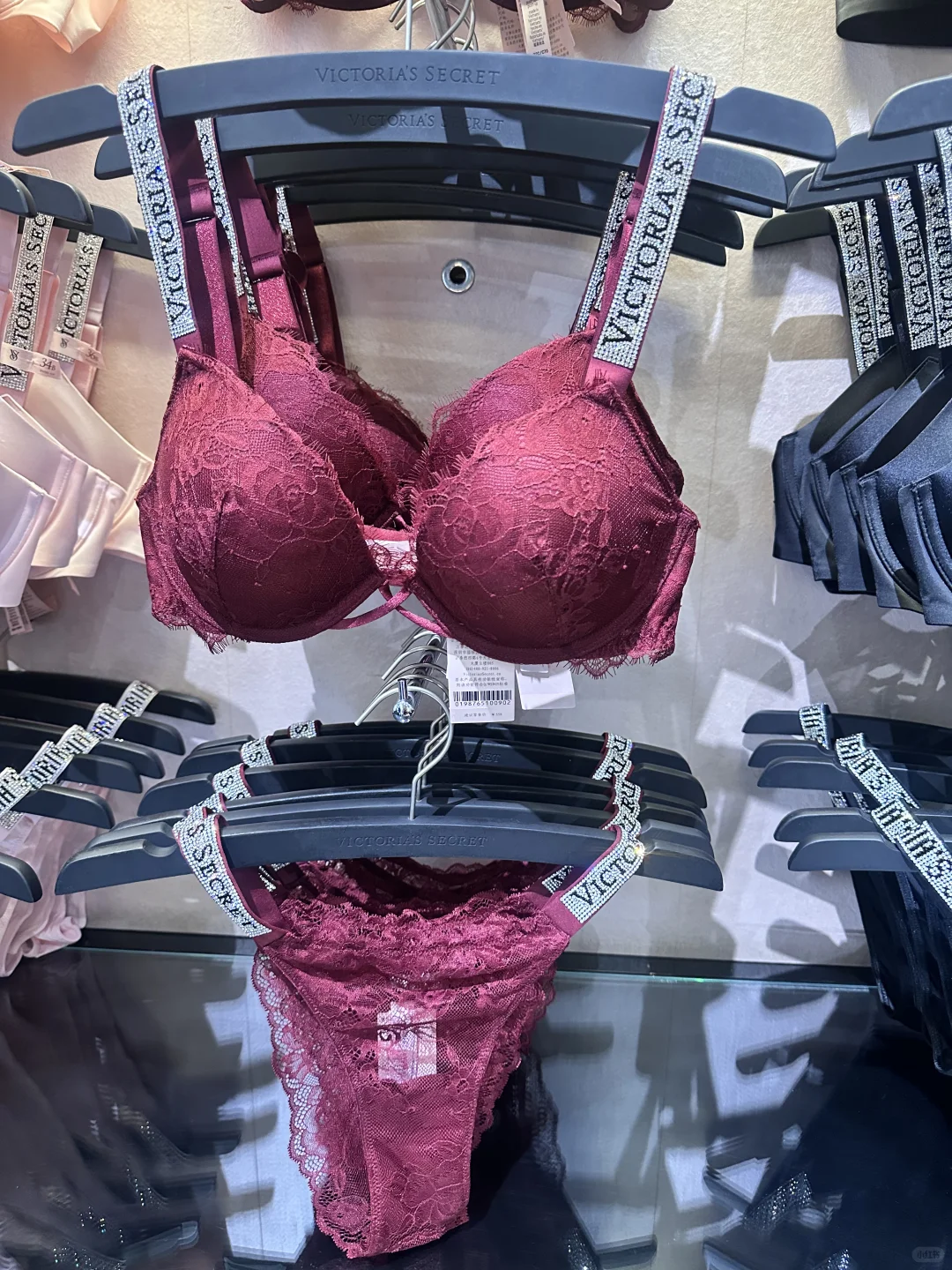 新品文胸套装👙不止亿点好看✨