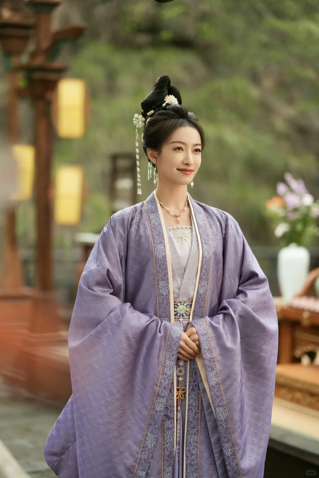 『山河枕』宋茜妆造盘点