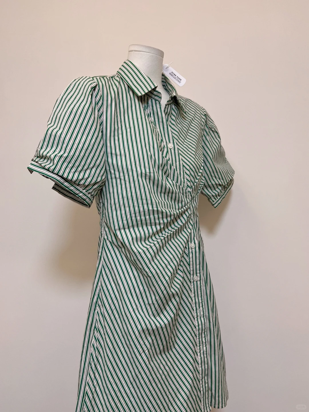 29捡漏！工作室单！韩系抹茶绿收腰polo连衣裙