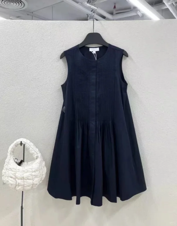 👗藏青色中长裙｜小众显瘦新宠