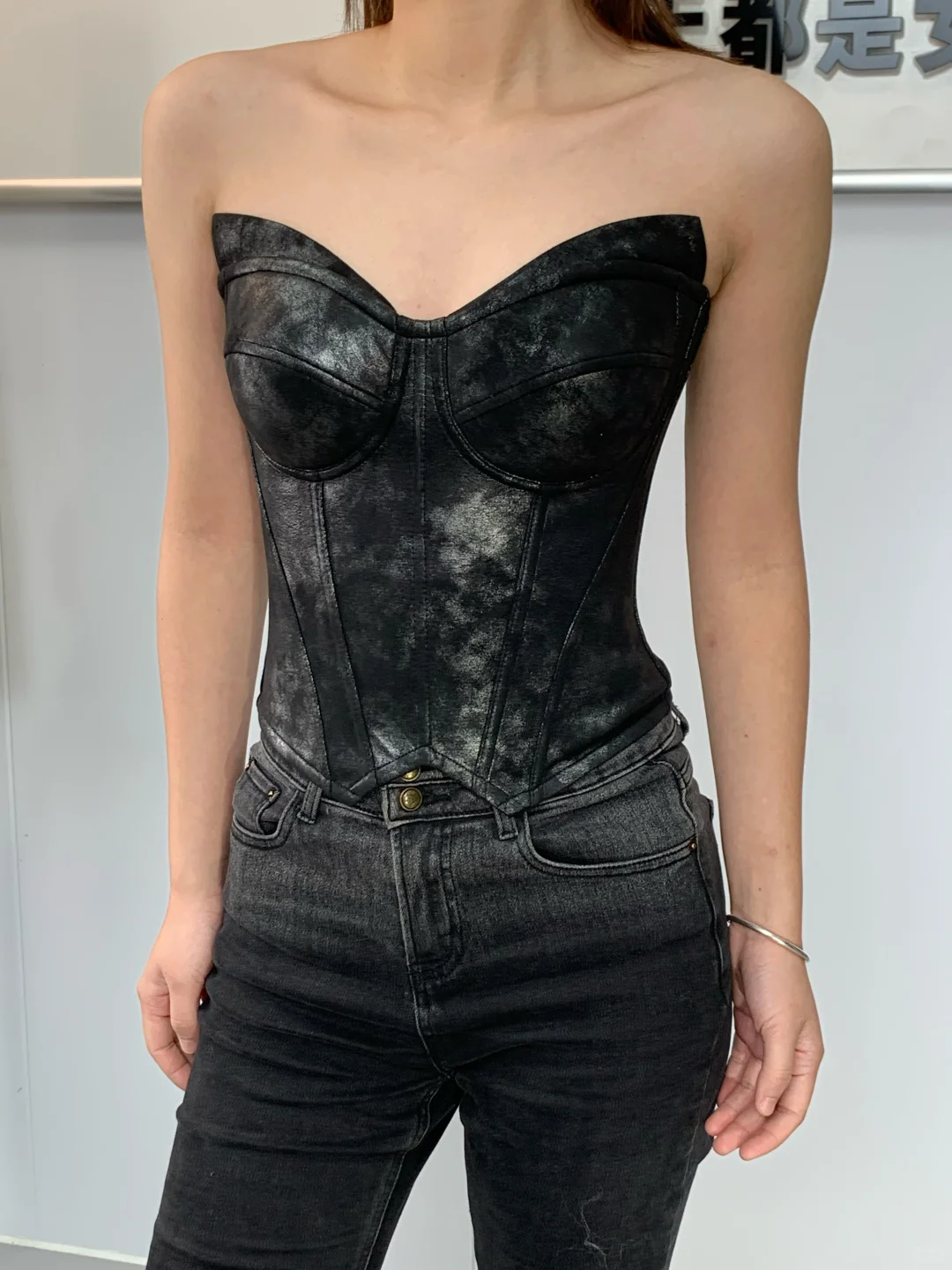 新品上身图来咯，一周内给大家安排上架‼️