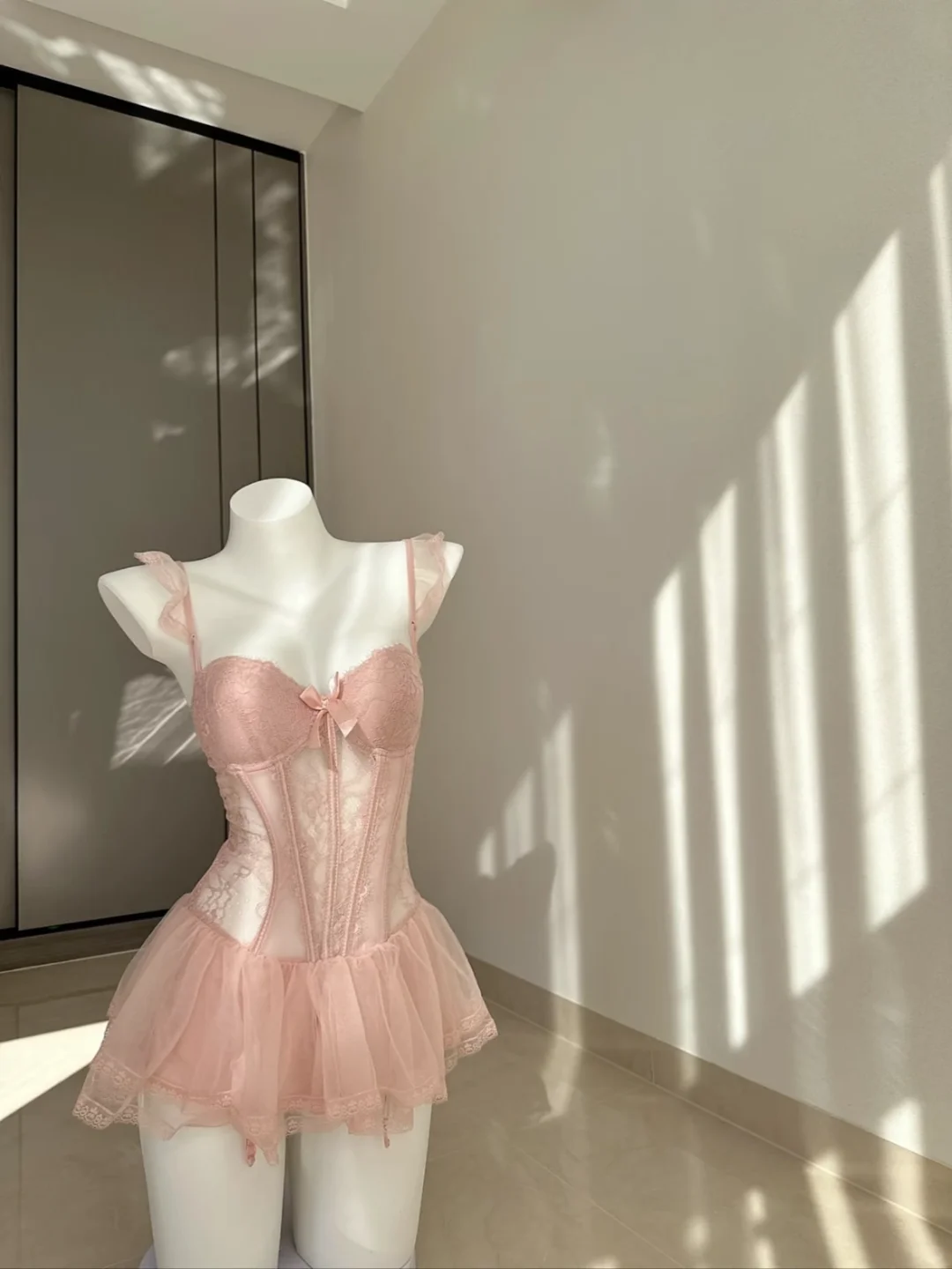 我愿称之为蕾丝界胸衣天花板💗