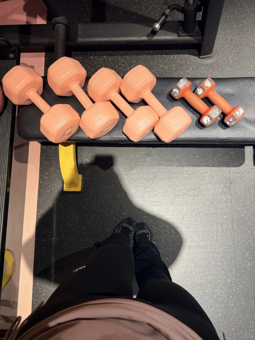 今天是粉色娇嫩纸包鸡