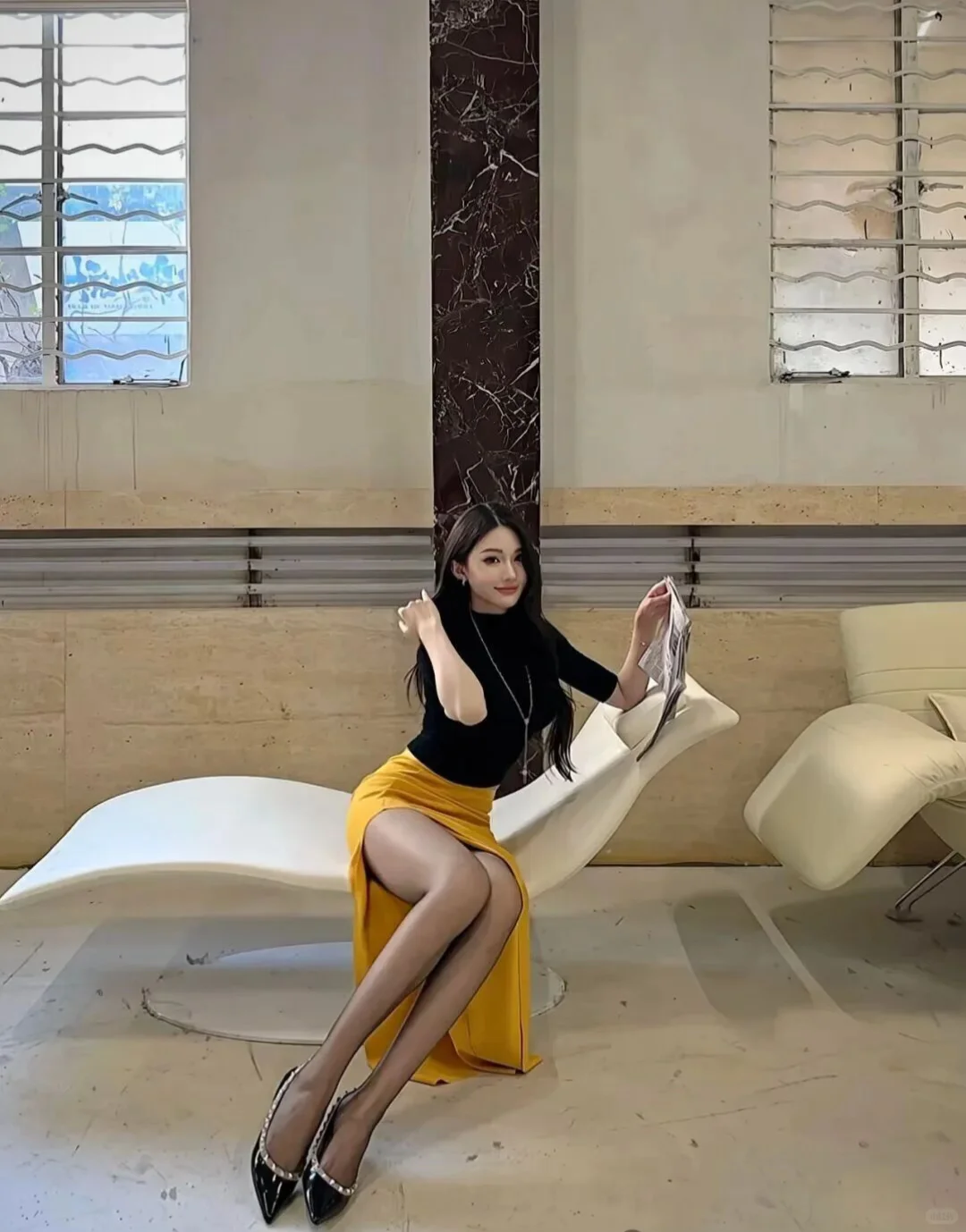 腿子要溢出屏幕了！