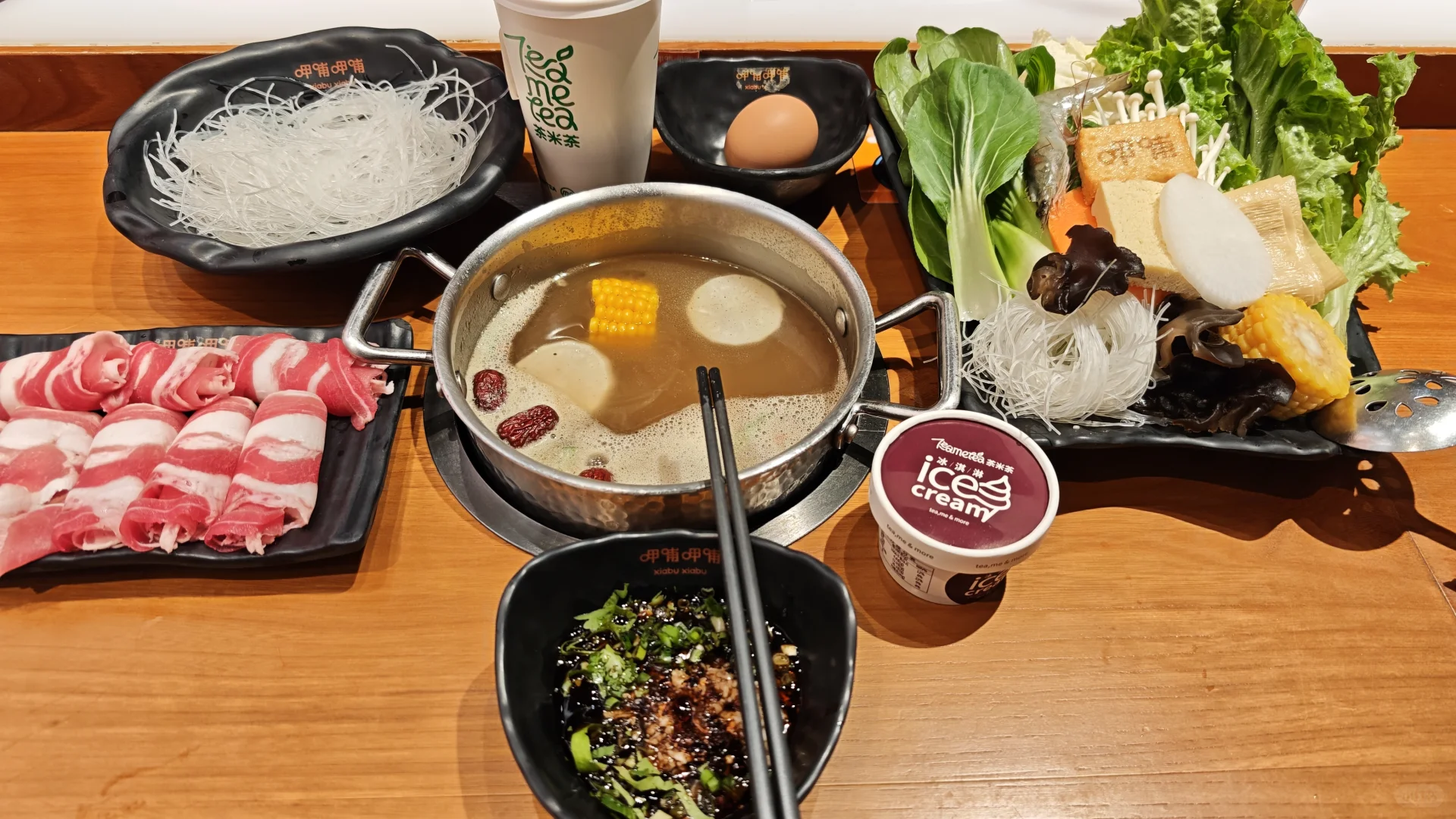 170｜112 女大跨年前瘦到97一天吃什么