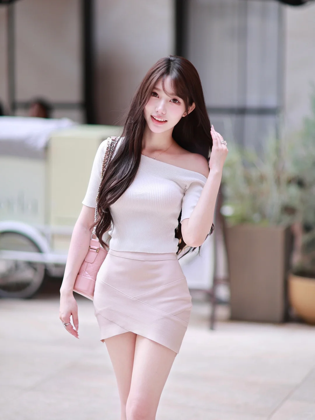 成为小时候理想中的大姐姐