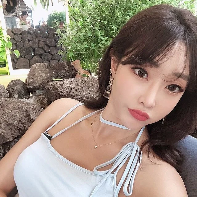 [ins美女]身材完美的大长腿女神模特写真②