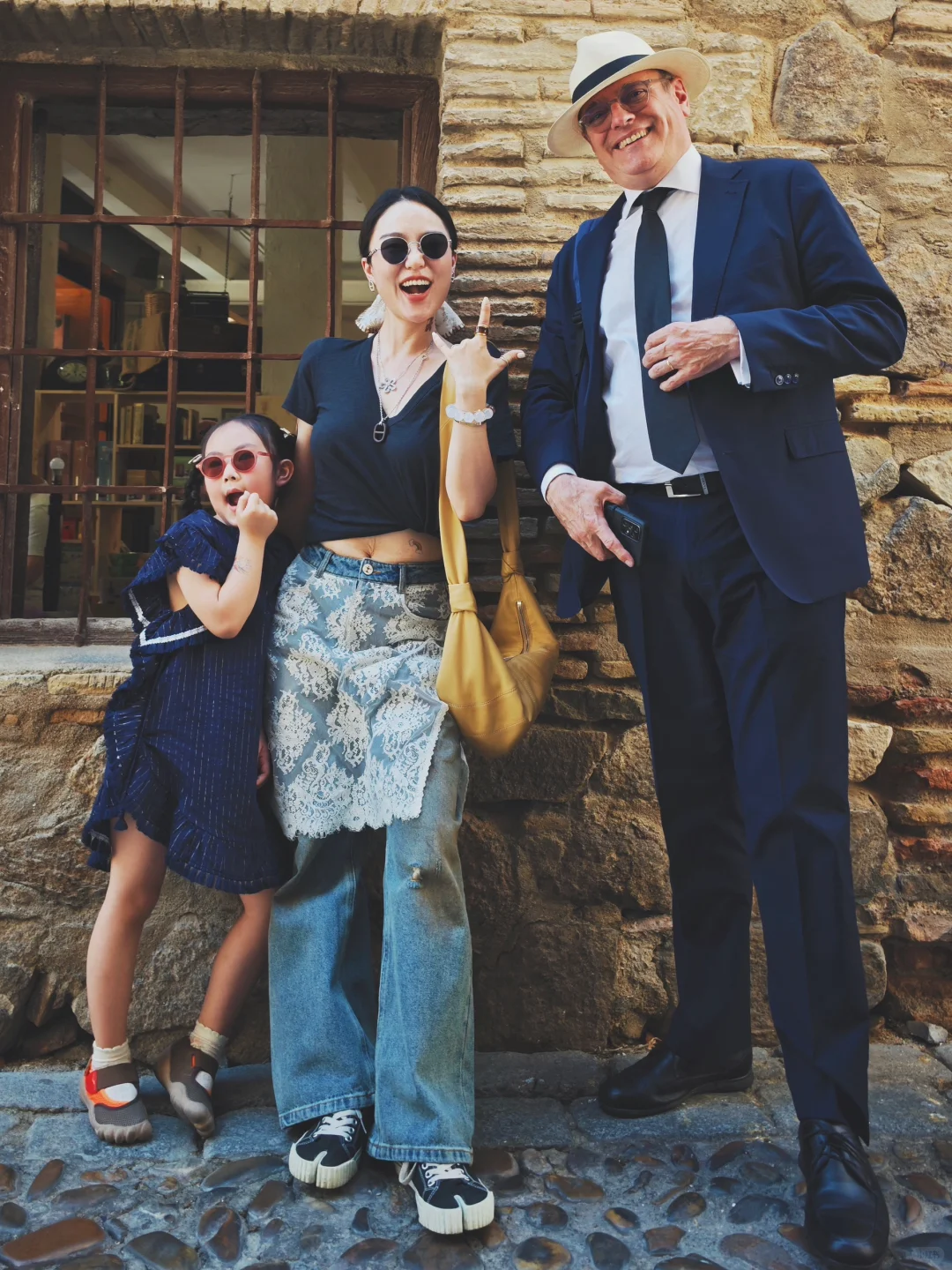 阳光很暖 电量很满 完全没有晒黑焦虑☀️