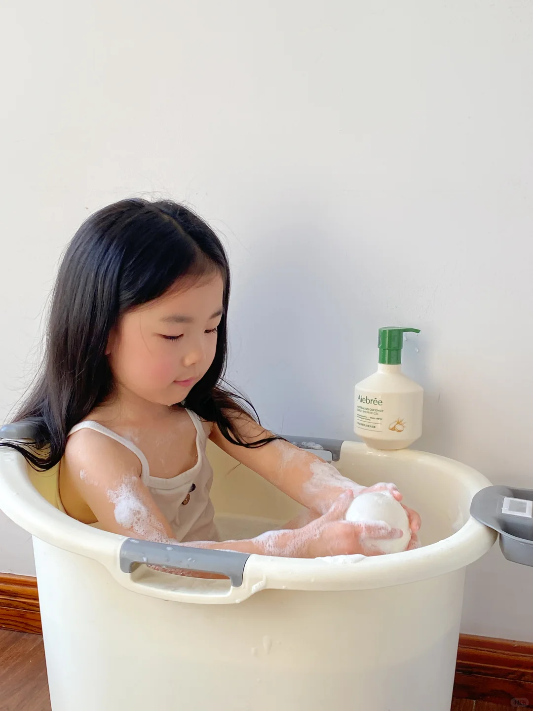 🛀秋冬沐浴日记 | 泡出水润肌肤