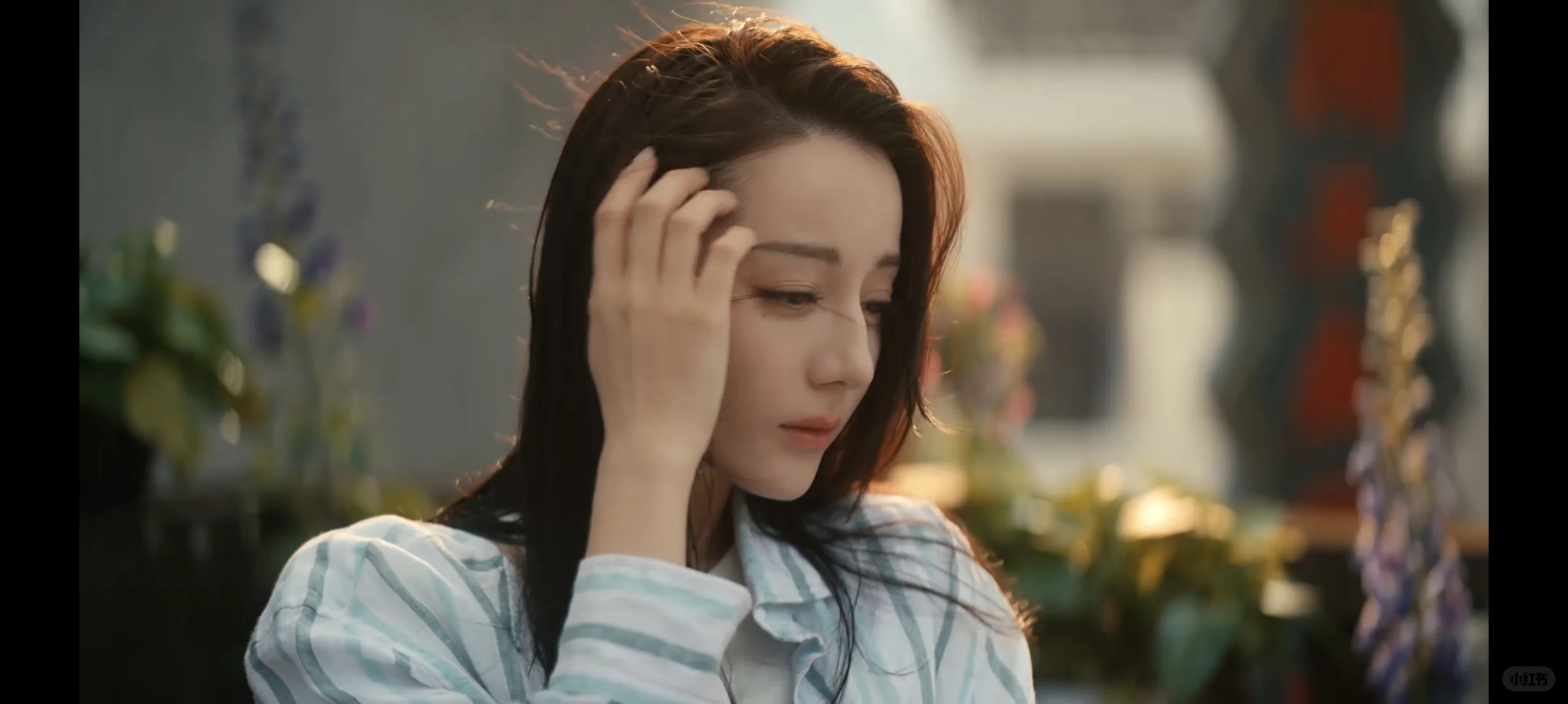 热热这张伟大的脸😭