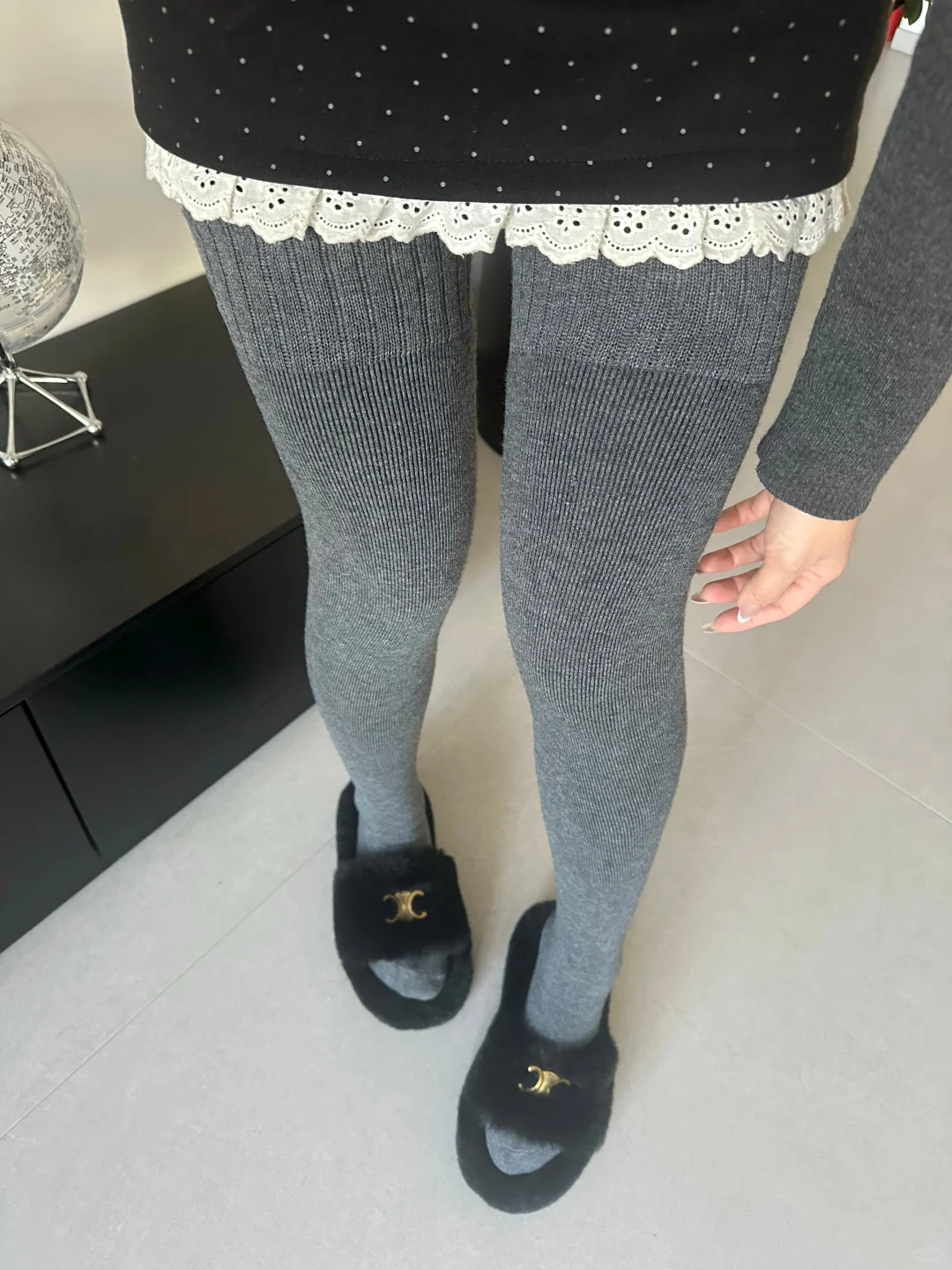 170高妹穿到大腿根的孕妇过膝袜❗️热晕了🥵
