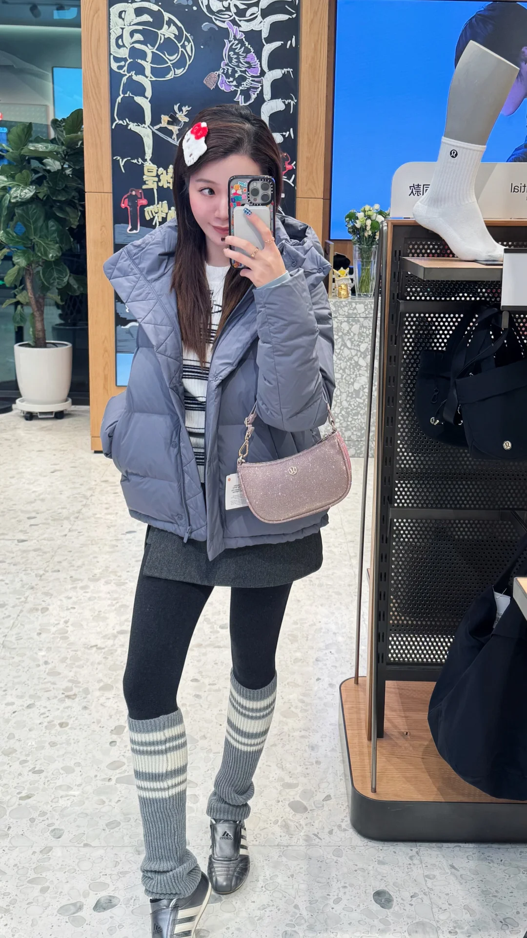 比lululemon泡芙外套更迷人的是闪闪包👛