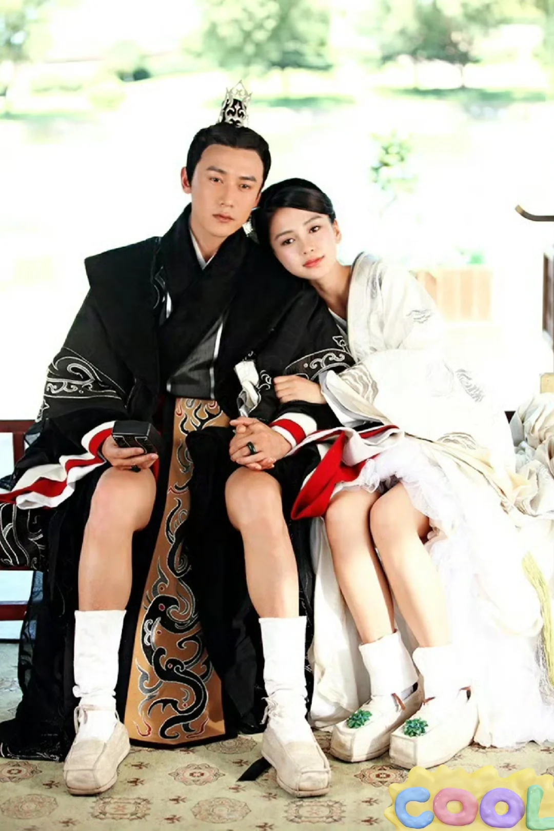 夏天拍古装真的好好笑