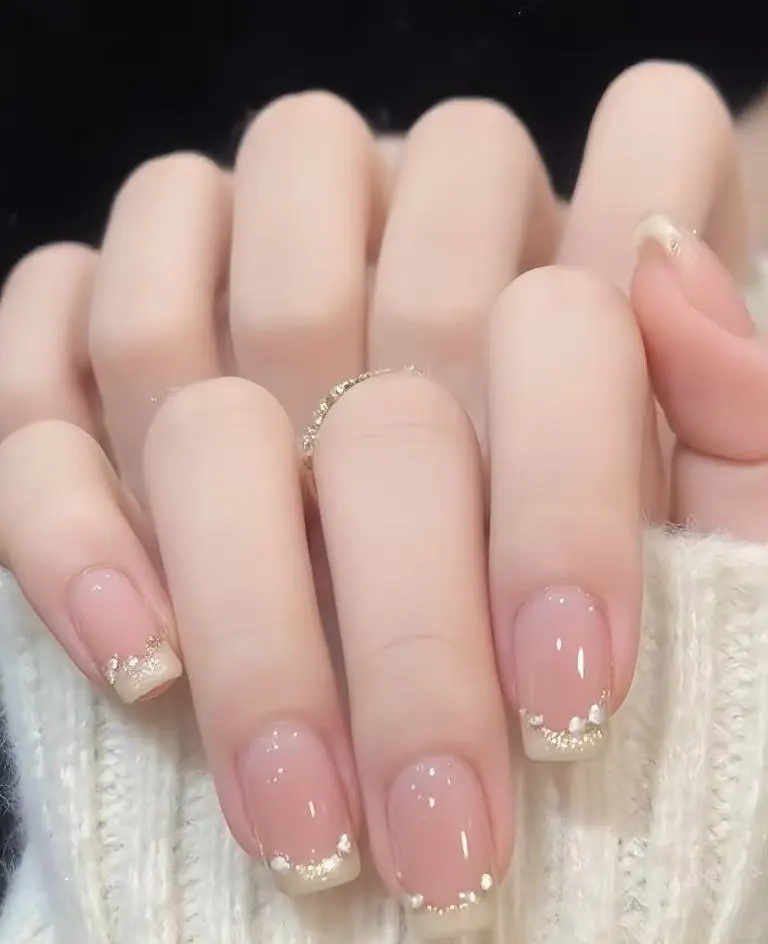 指尖上的温柔✨纯欲风美甲太绝了