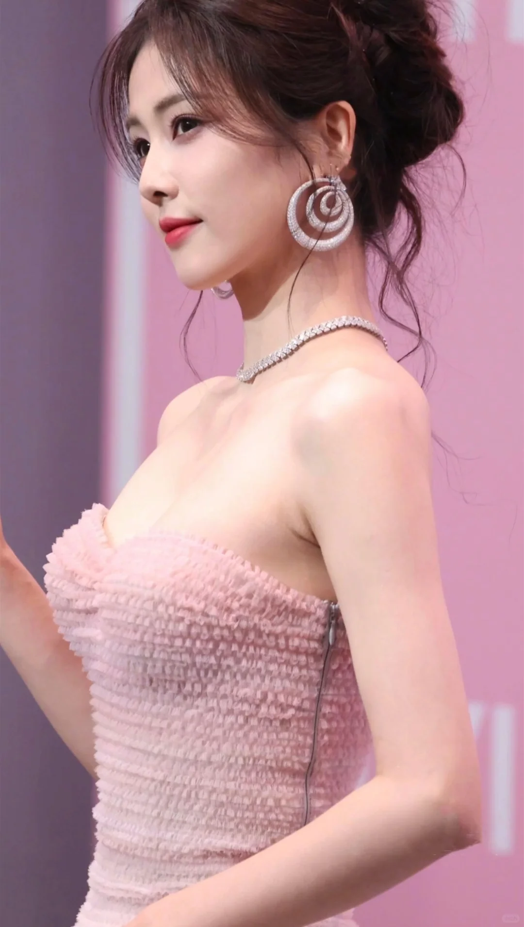 她就是人间仙子吧！😍😍😍