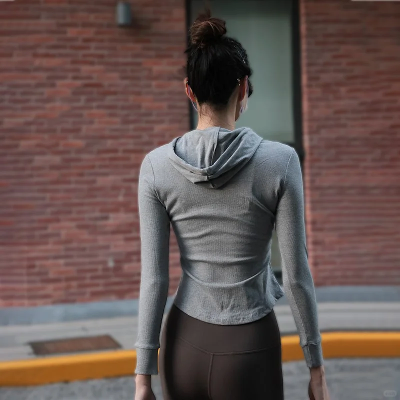 这款瑜伽服也太好穿了吧！💕