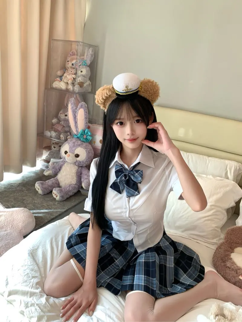 甜妹jk写真～我先看啦～沪经纪人