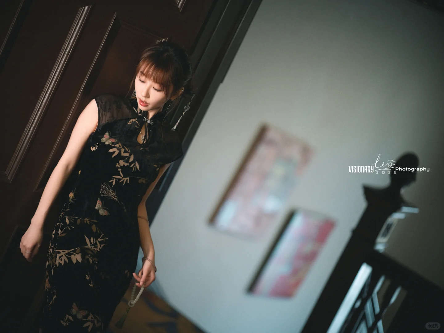 暗夜绮梦，旗袍女子的优雅时光🥀