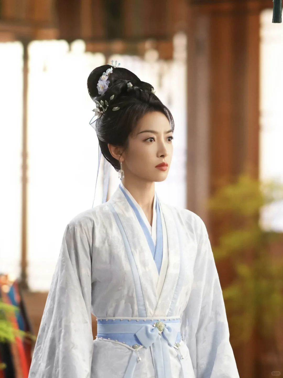 『山河枕』宋茜妆造盘点