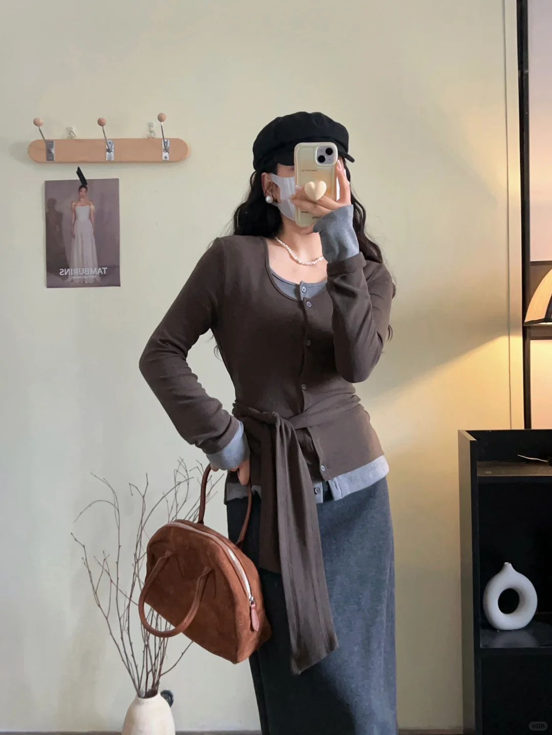 韩系对镜自拍| 这样穿也太好看了叭