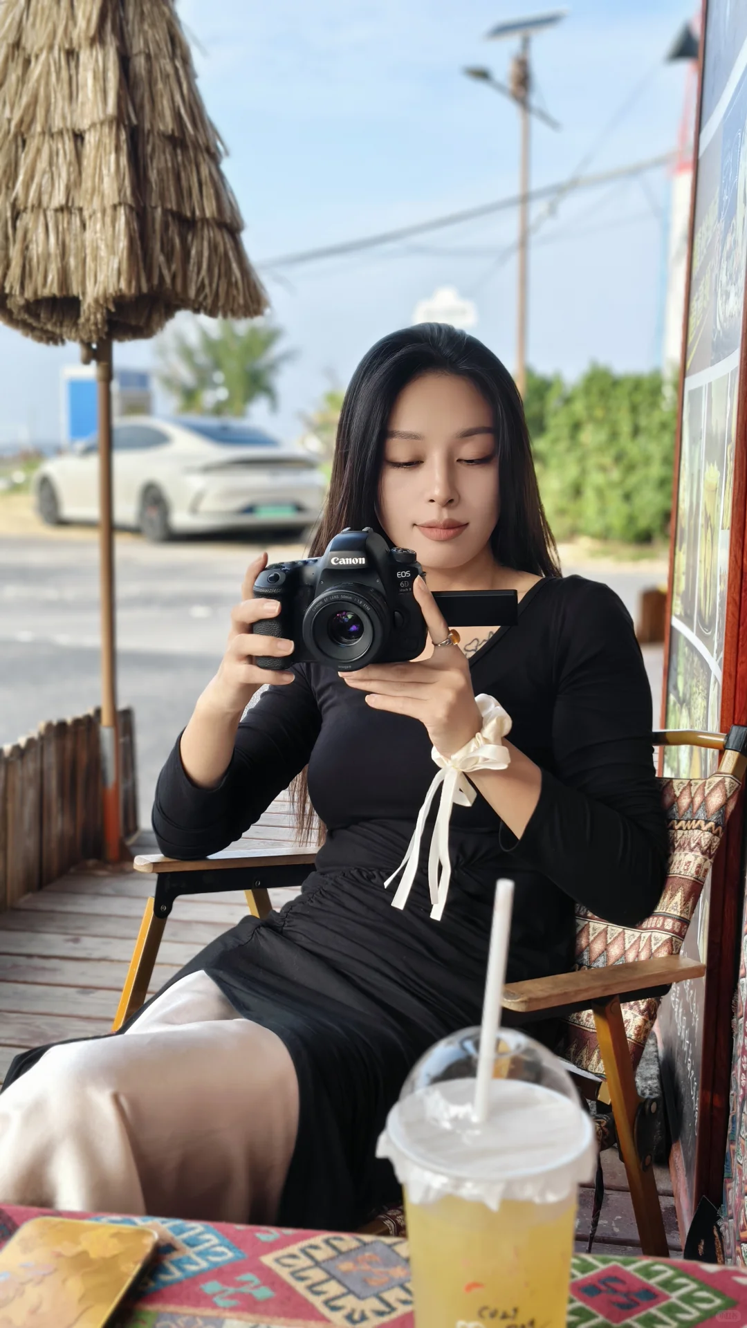 吹到她的风里，都带着春天的味道🌸