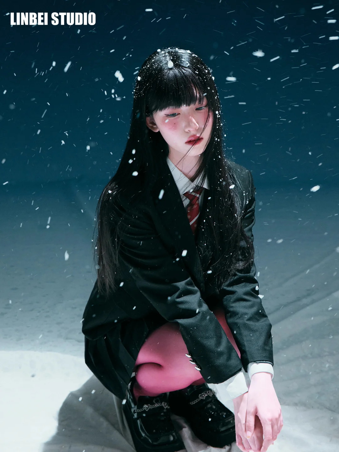 日系雪景写真｜蓝调雪境里的制服少女🩸