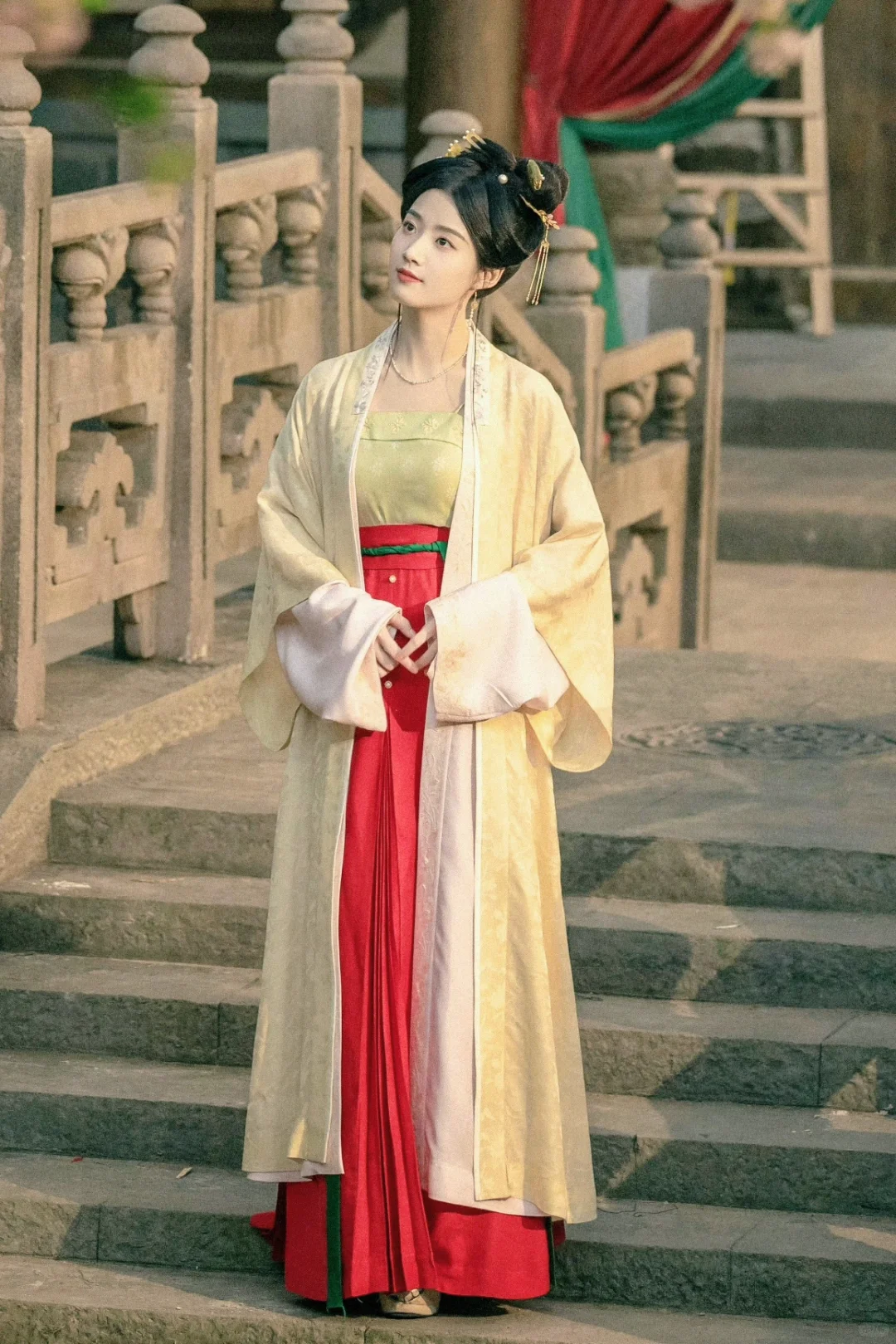 卢昱晓 | 【五福临门】古装造型