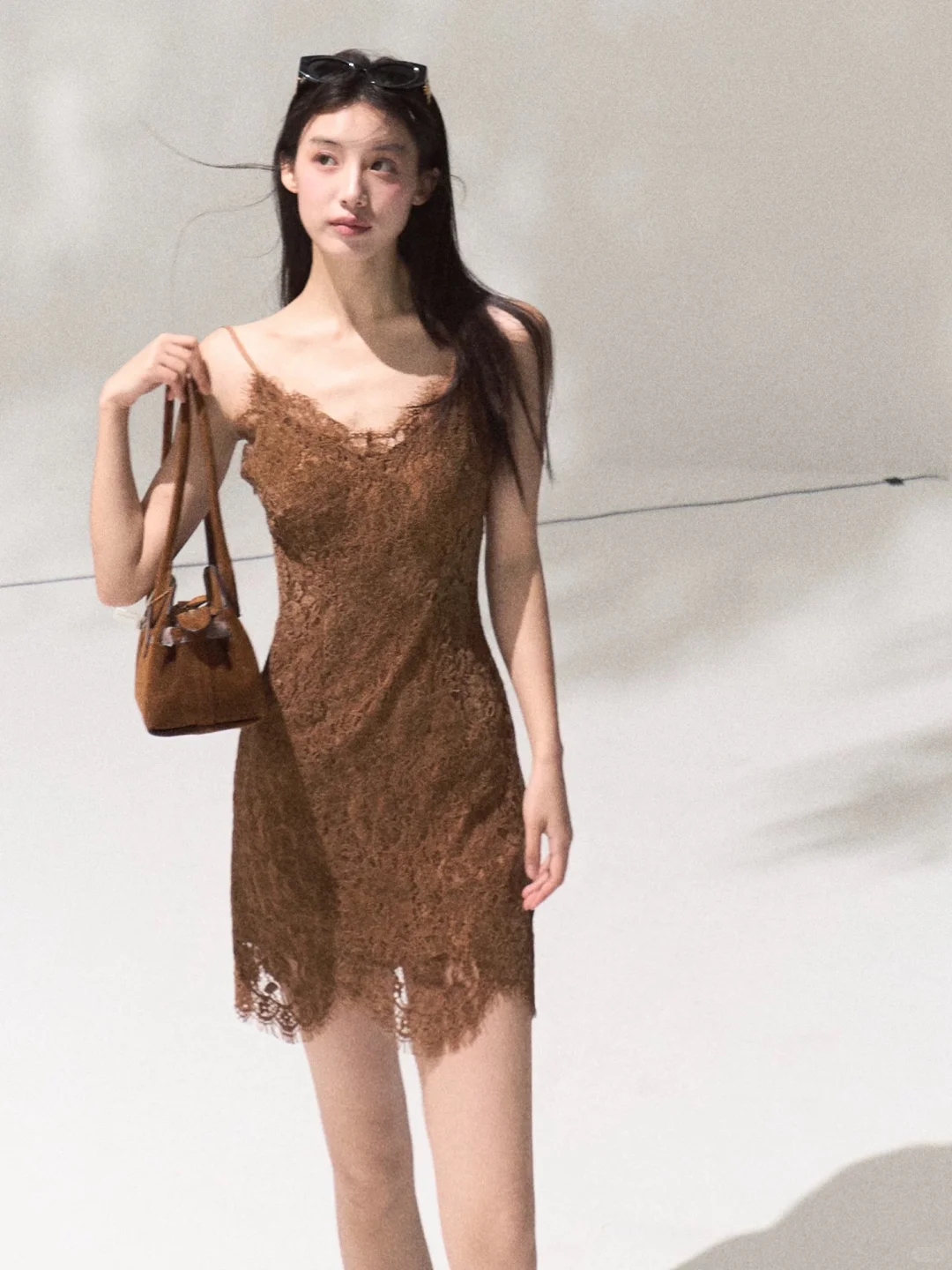 140蕾丝绒感重工裙