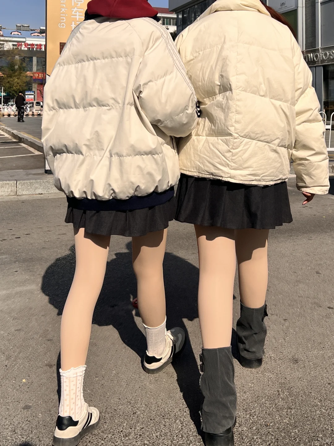 开盲盒开到了巨自然的光腿神器