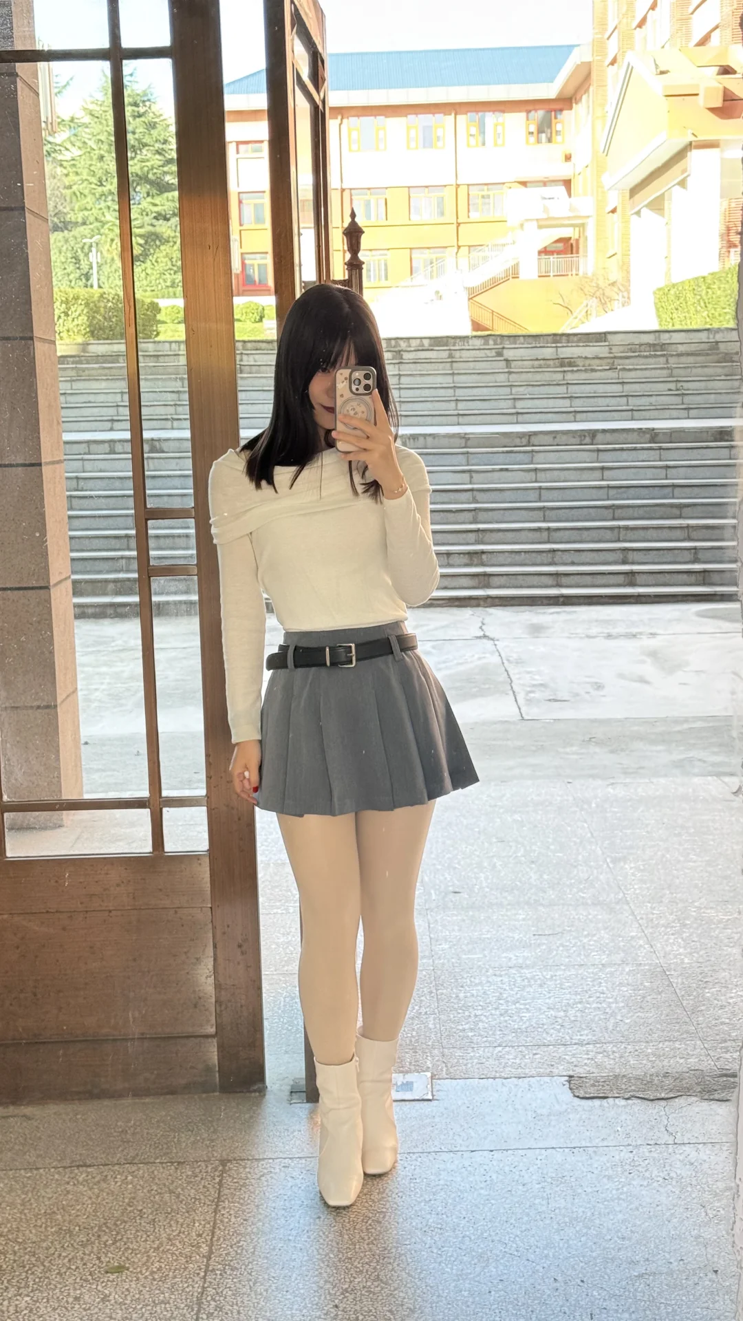 西安👩‍🏫｜短裙肉丝配长长长长长长腿