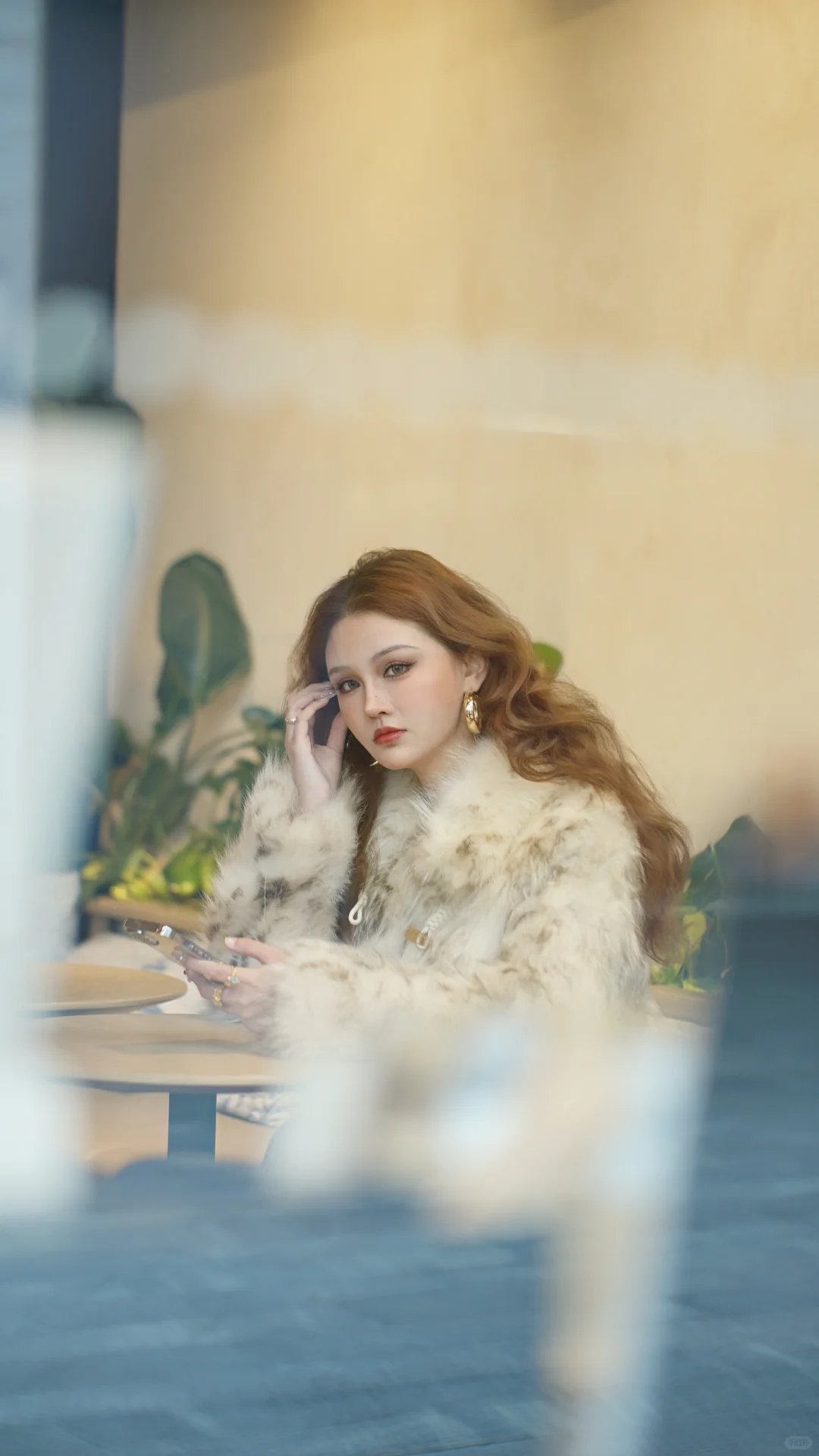 今天在苏州接女明星下班