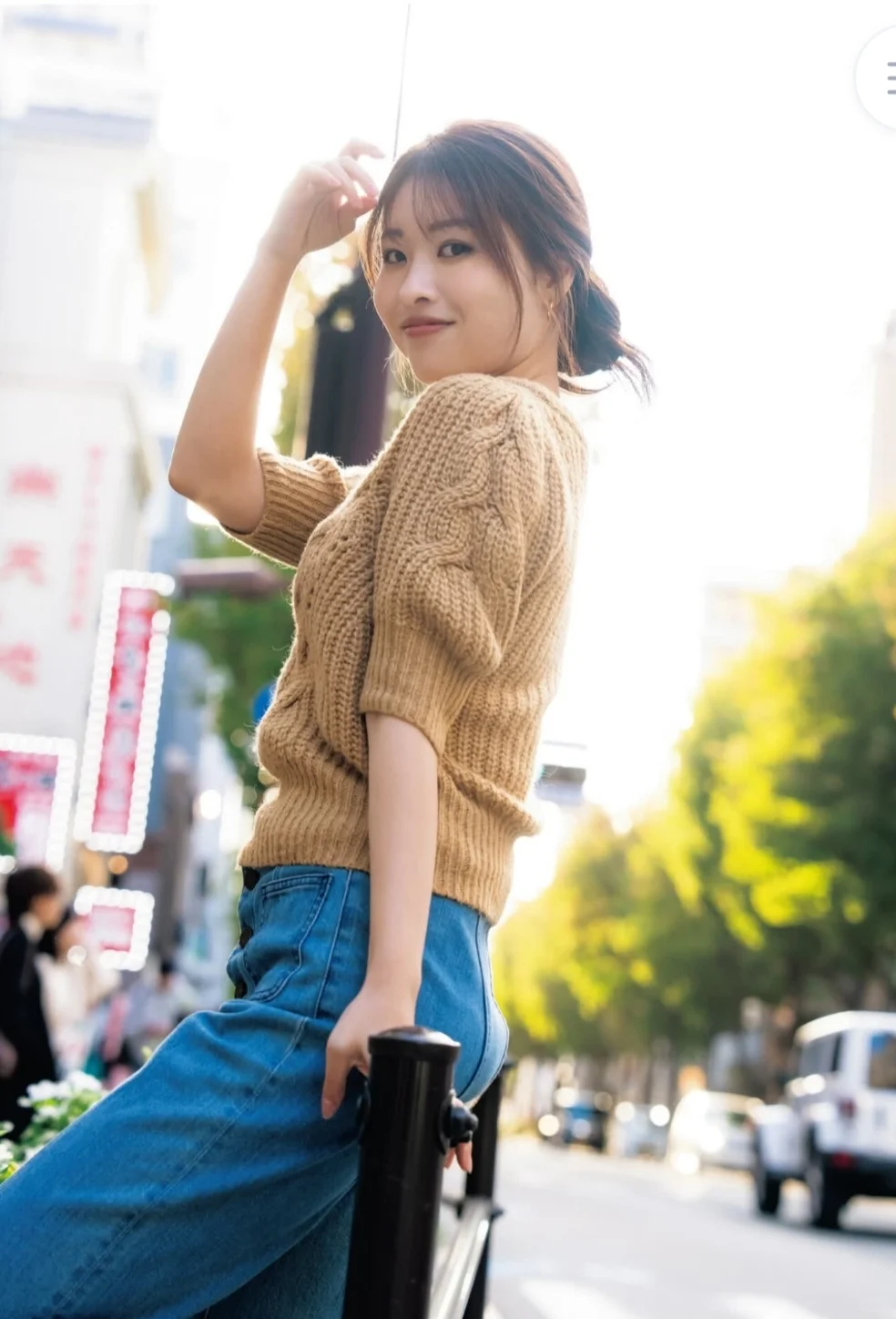 中西智代梨1st写真集「ちより日和」