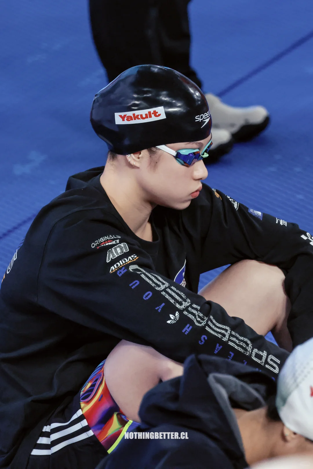 余依婷｜以水为冠👑