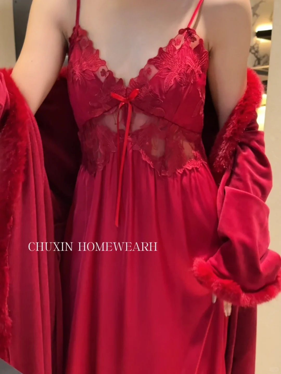 这件红裙也太懂女生心思了‼️媚骨天成🌹